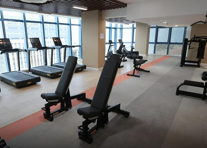 Appartement 38 Park With King Bed, Pool, Gym & Netflix Cebu
